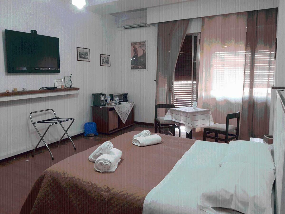 Rooms2Rent Reggio di Calabria Luaran gambar