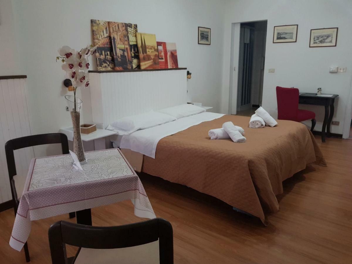 Rooms2Rent Reggio di Calabria Luaran gambar